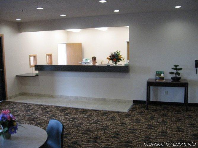 Baymont By Wyndham Harlan Hotel Interior foto